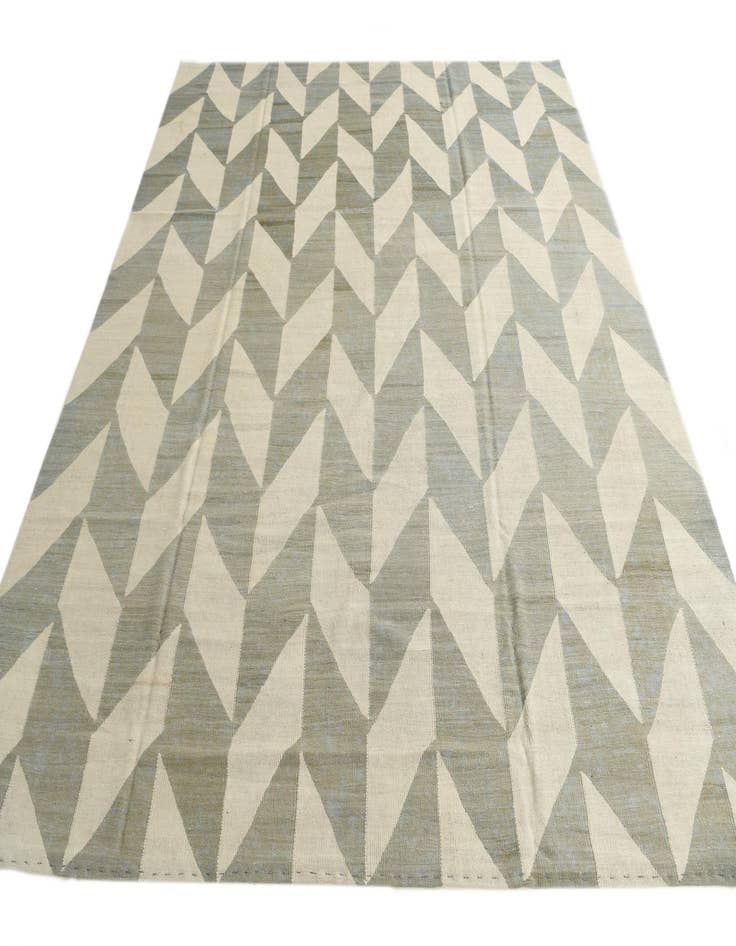 Detail image of 8' 6 x 9' 6  Hand Woven Kilim Modern Wool Rug