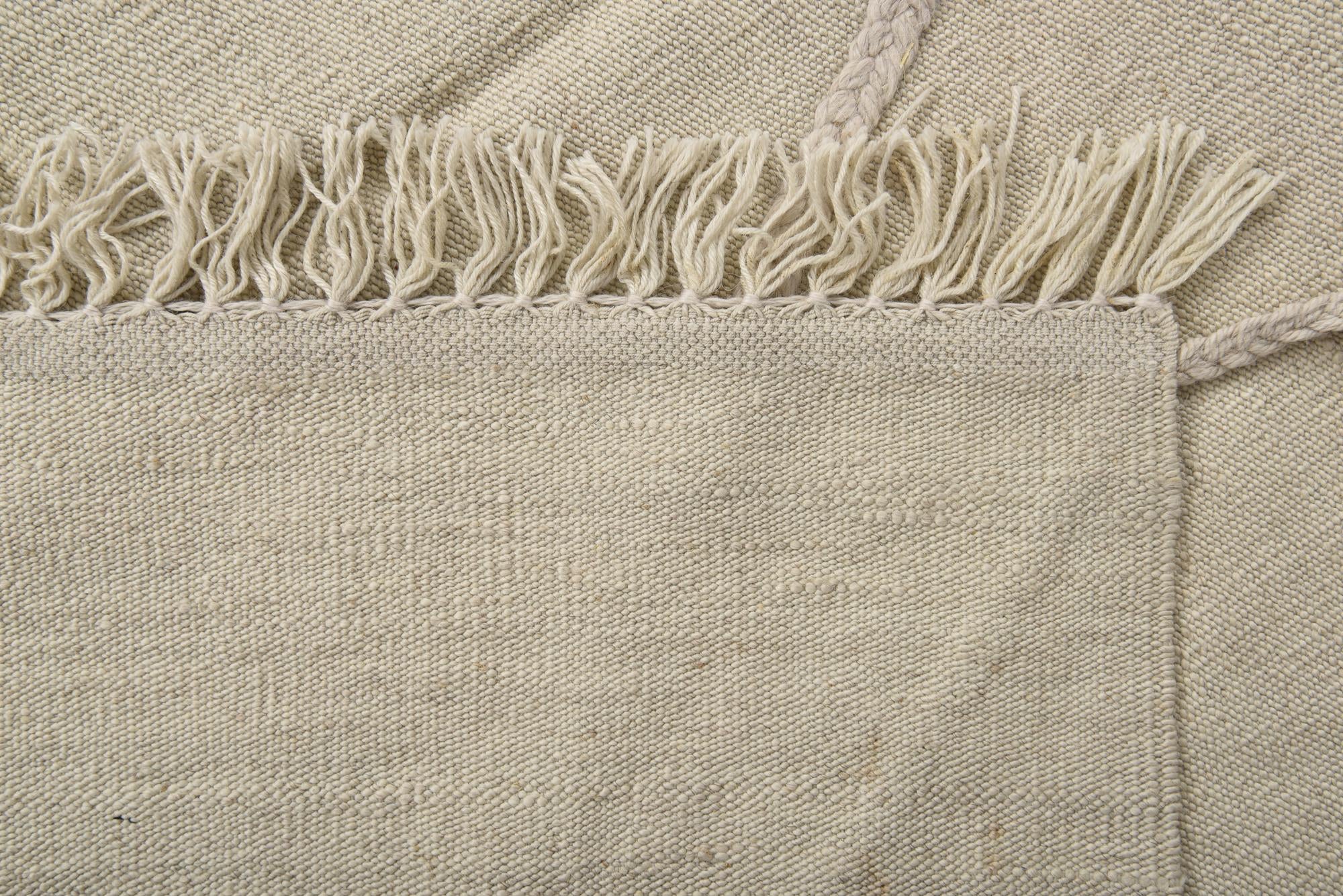 4' 1 x 6' Hand Woven Kilim Modern Wool Rug