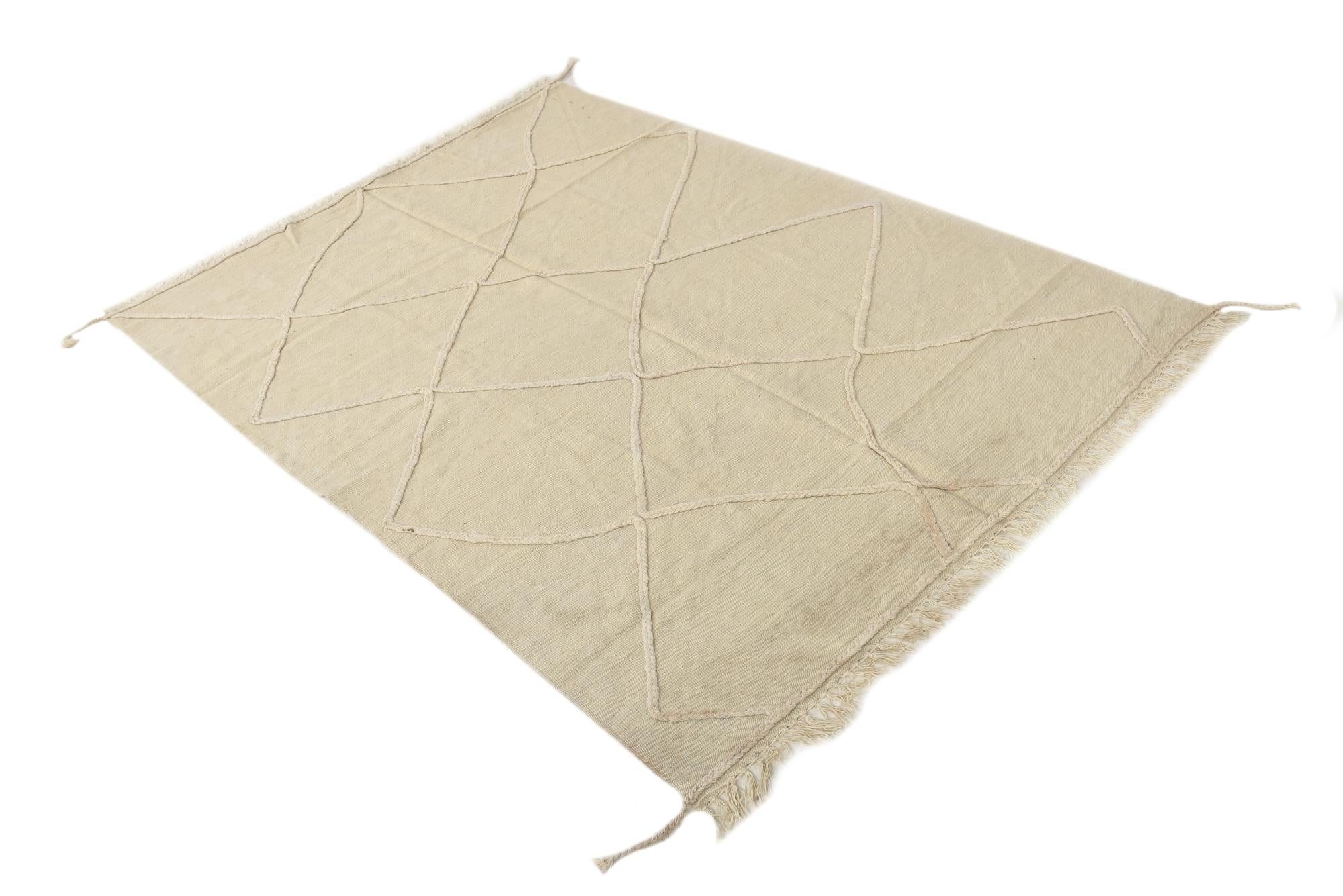 4' 7 x 6' 4 Hand Woven Kilim Modern Wool Rug