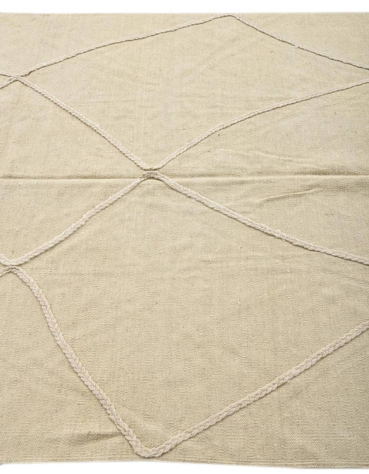 Detail image of 5' x 6' 5 Hand Woven Kilim Modern Wool Rug