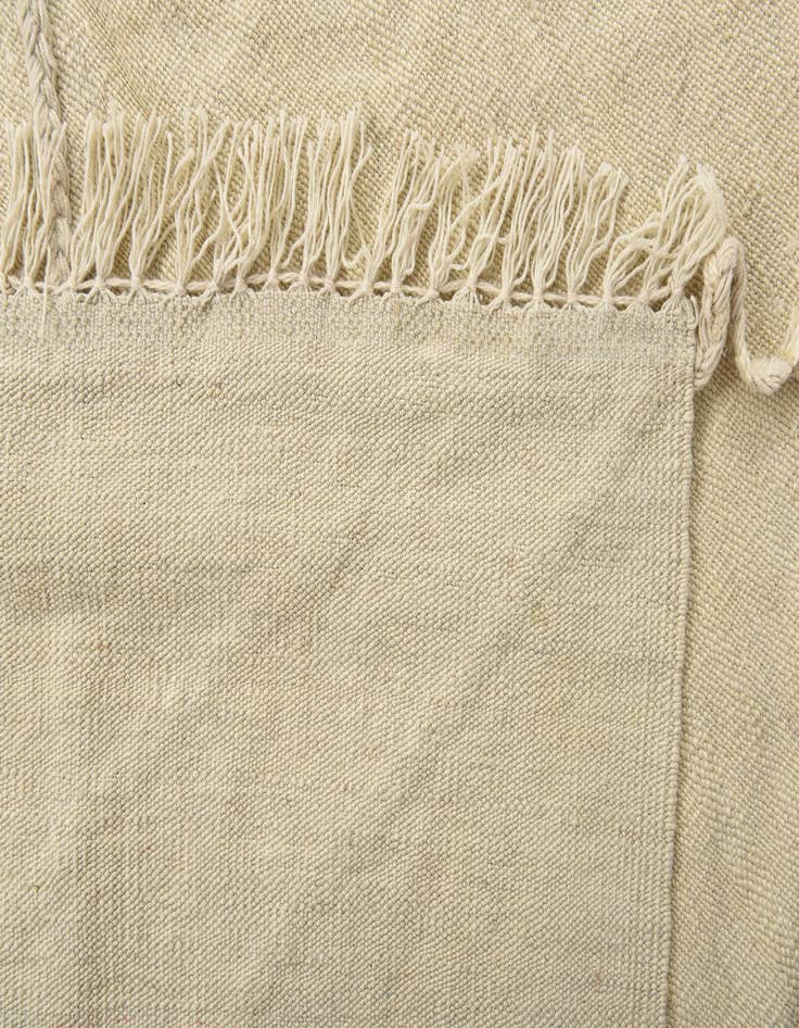 Detail image of 5' 6 x 8'  Hand Woven Kilim Modern Wool Rug