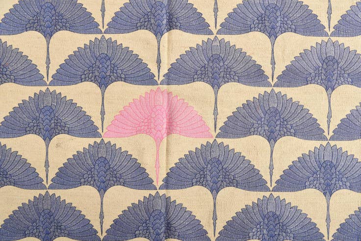 Detail image of 5' 7 x 7' 9 Hand Woven Kilim Modern Wool Rug