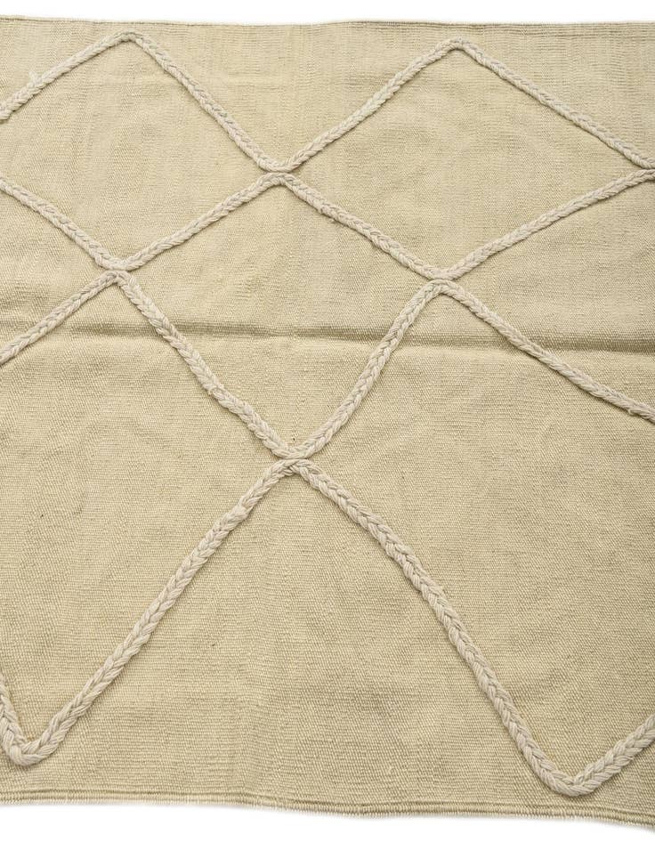 Detail image of 3' 5 x 4' 10  Hand Woven Kilim Modern Wool Rug