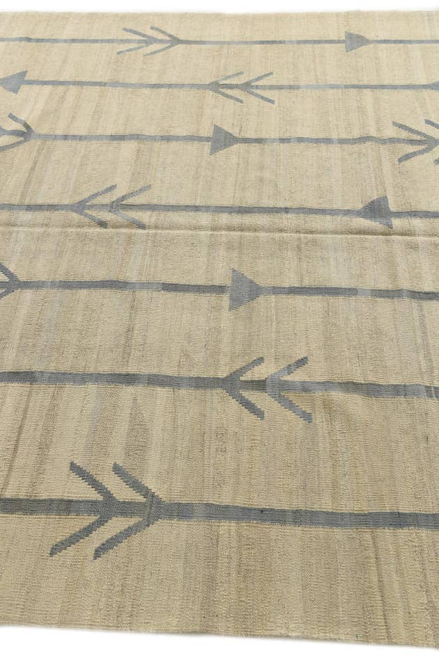 Detail image of 6' 9 x 9' 5 Hand Woven Kilim Modern Wool Rug