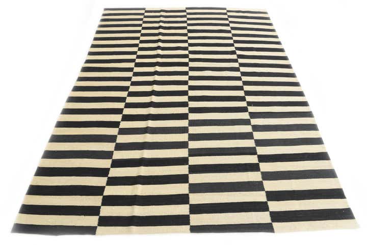 5' 9 x 7' 9 Hand Woven Kilim Modern Wool Rug