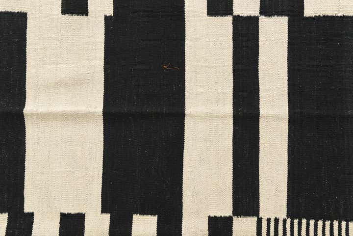 5' x 7' Hand Woven Kilim Modern Wool Rug