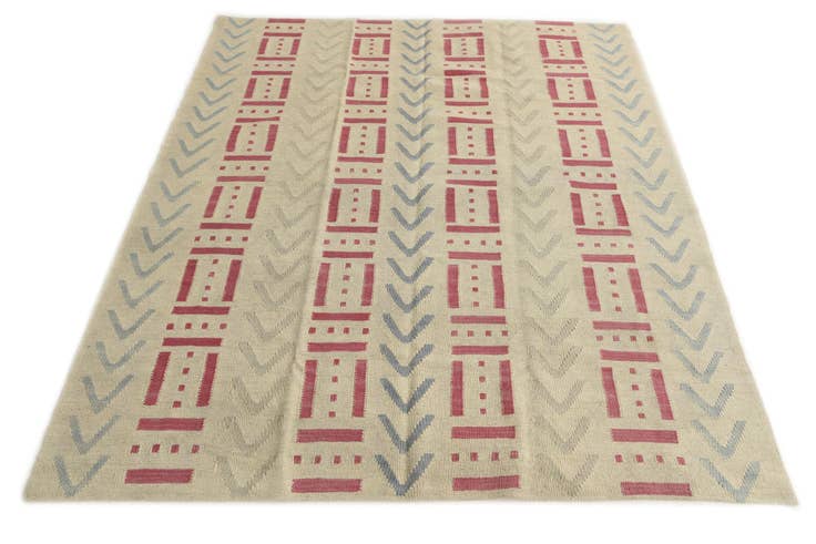 Detail image of 5' 1 x 6' 6 Hand Woven Kilim Modern Wool Rug