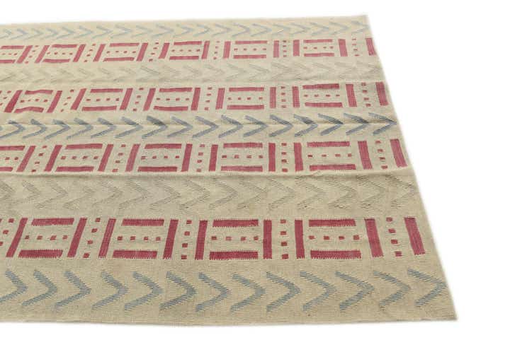 5' 1 x 6' 6 Hand Woven Kilim Modern Wool Rug