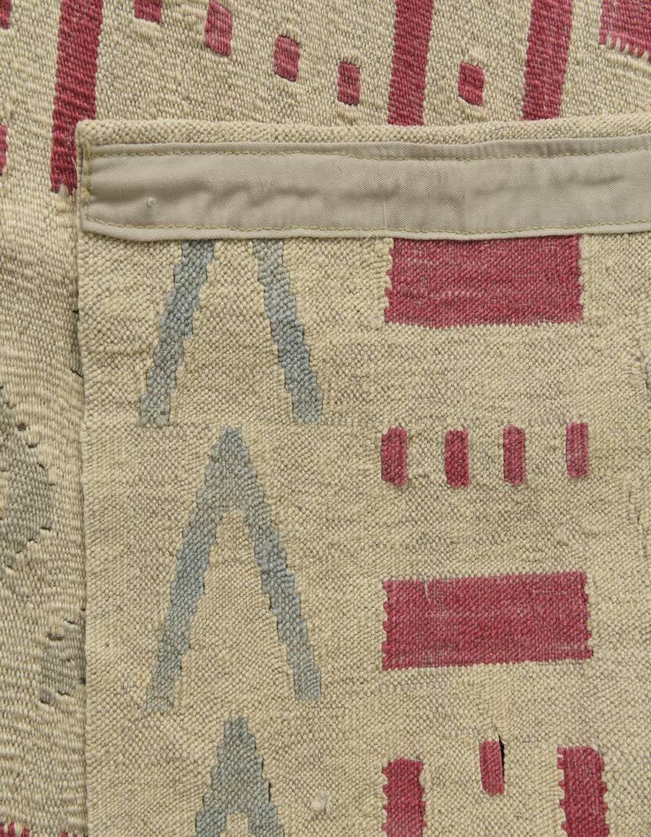 Detail image of 5' 1 x 6' 6  Hand Woven Kilim Modern Wool Rug