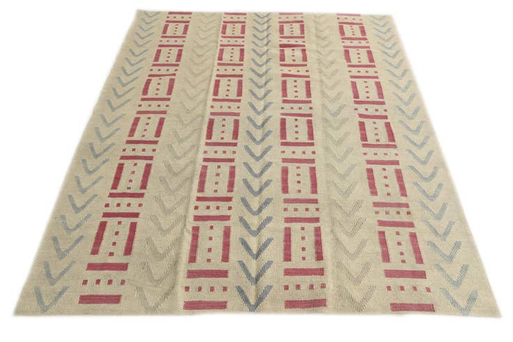 Detail image of 5' 2 x 6' 2 Hand Woven Kilim Modern Wool Rug