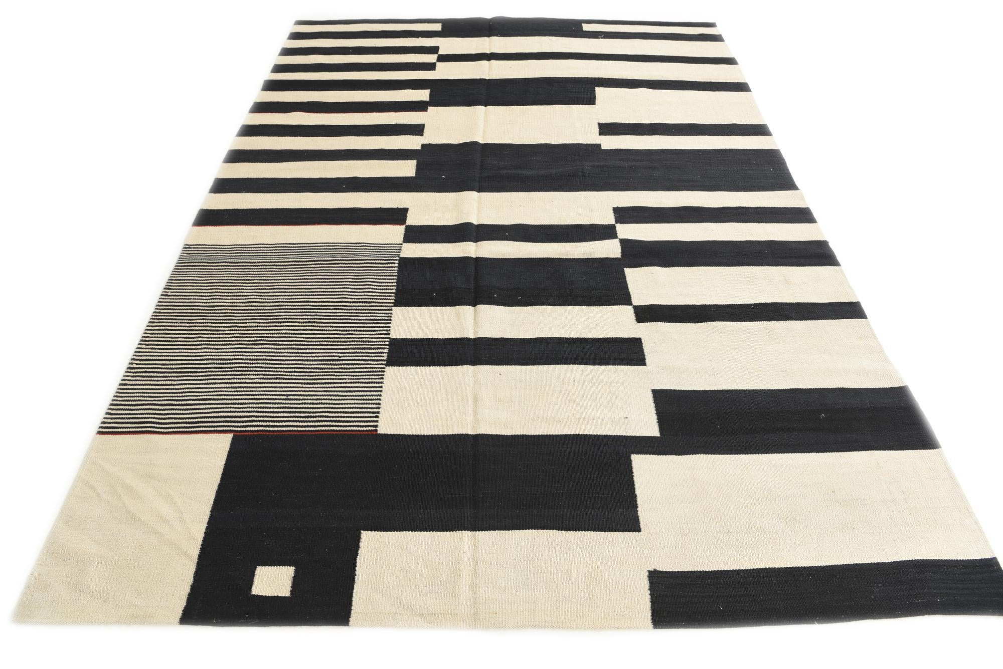 6' 9 x 9' 7 Hand Woven Kilim Modern Wool Rug