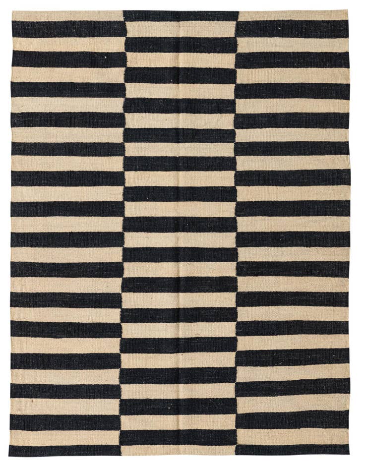 Detail image of 4' 3 x 5' 10 Hand Woven Kilim Modern Wool Rug