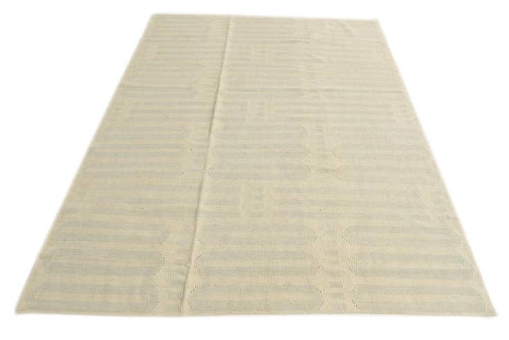 Detail image of 5' 9 x 7' 7 Hand Woven Kilim Modern Wool Rug