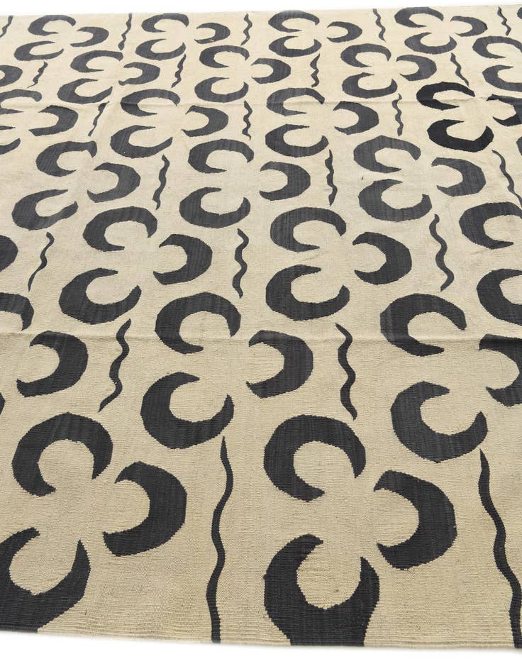 Detail image of 8' 7 x 9' 7  Hand Woven Kilim Modern Wool Rug