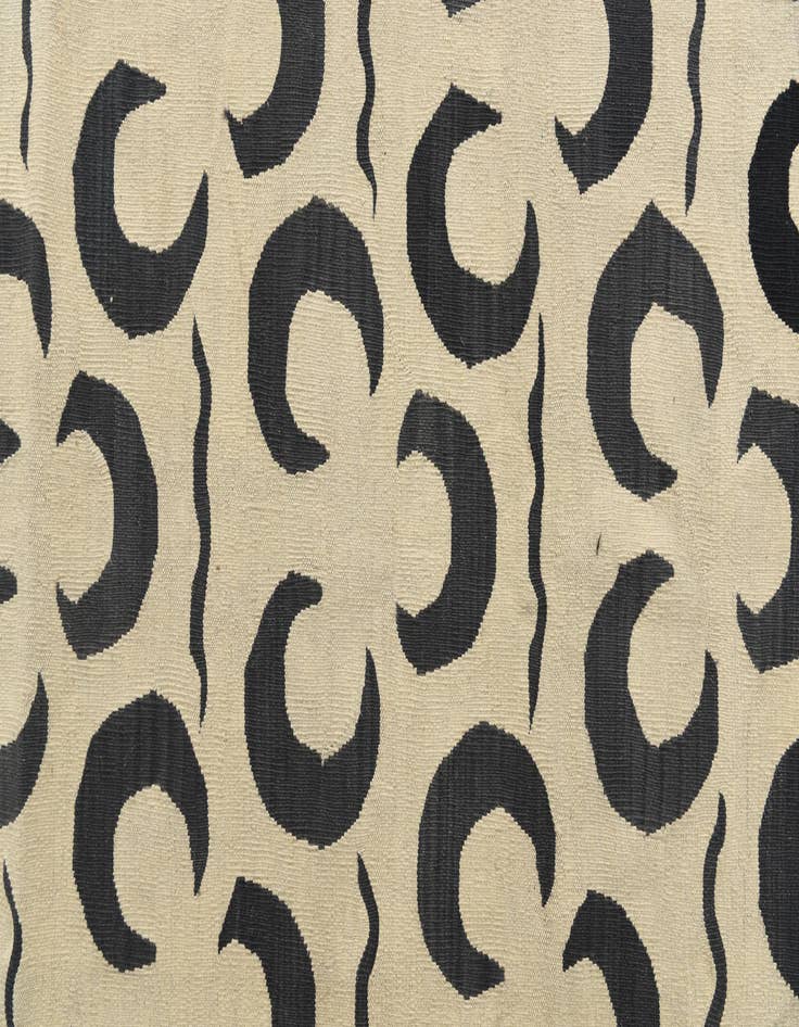 Detail image of 8' 7 x 9' 7  Hand Woven Kilim Modern Wool Rug