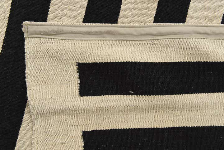 6' 8 x 9' 8 Hand Woven Kilim Modern Wool Rug