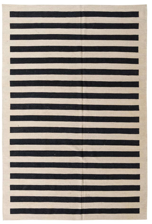 Detail image of 6' 8 x 9' 8 Hand Woven Kilim Modern Wool Rug