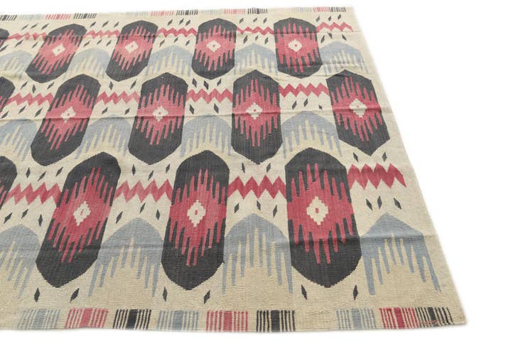 Detail image of 6' x 7' 9 Hand Woven Kilim Modern Wool Rug