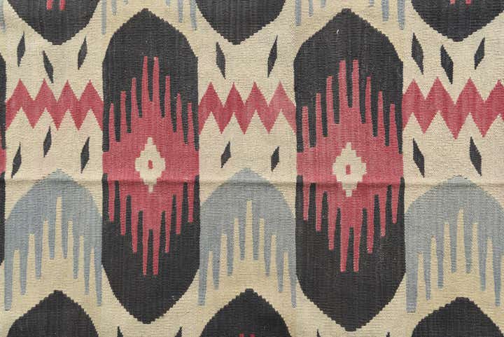 6' x 7' 9 Hand Woven Kilim Modern Wool Rug