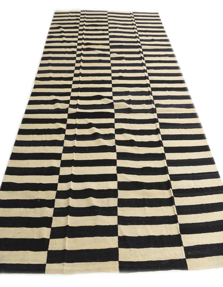 Detail image of 8' 7 x 11' 1  Hand Woven Kilim Modern Wool Rug