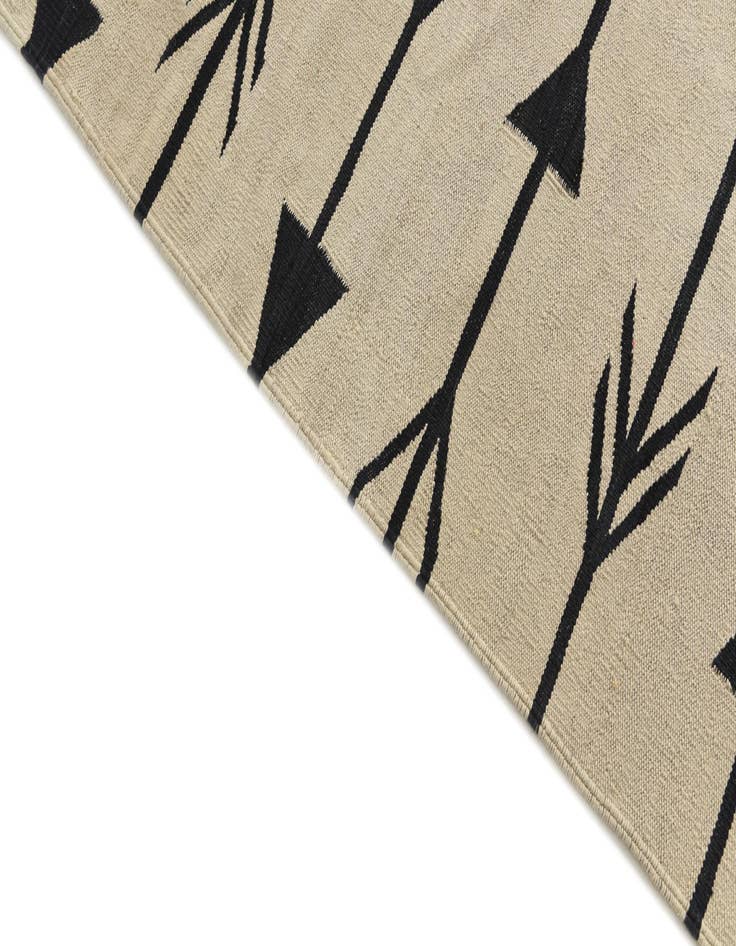 Detail image of 6' x 7' 4  Hand Woven Kilim Modern Wool Rug