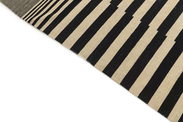 7' x 9' 8 Hand Woven Kilim Modern Wool Rug