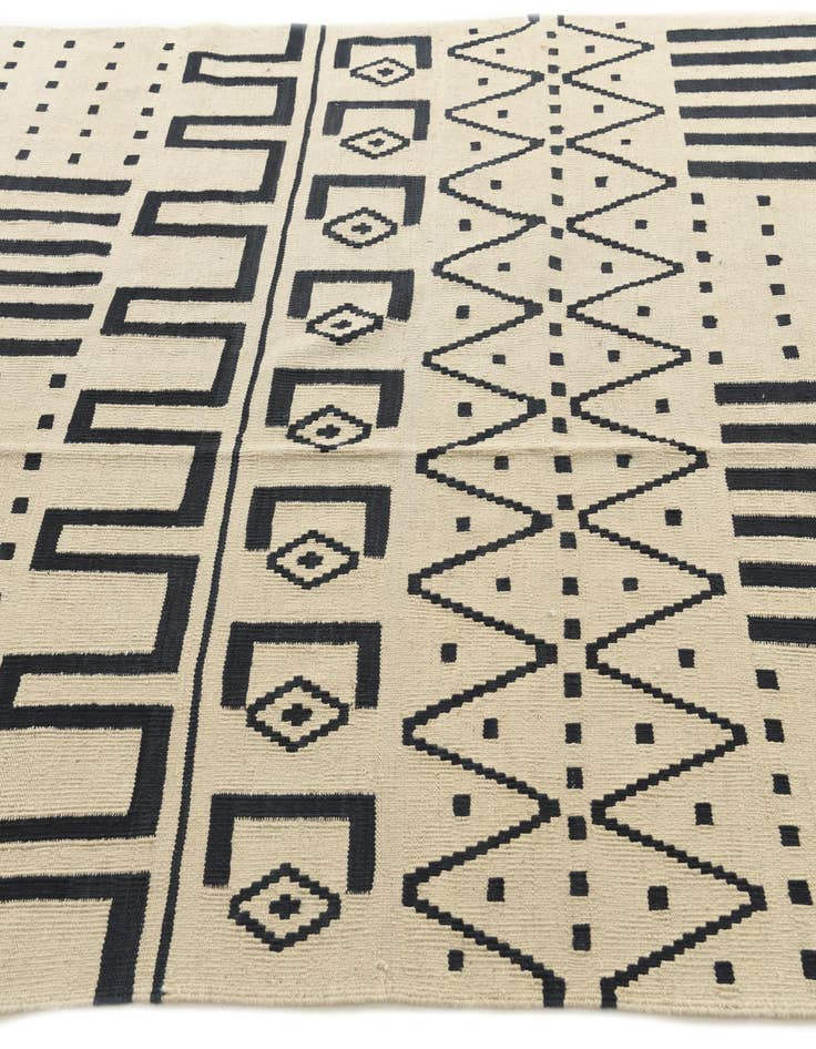 Detail image of 6' 1 x 8' 1  Hand Woven Kilim Modern Wool Rug