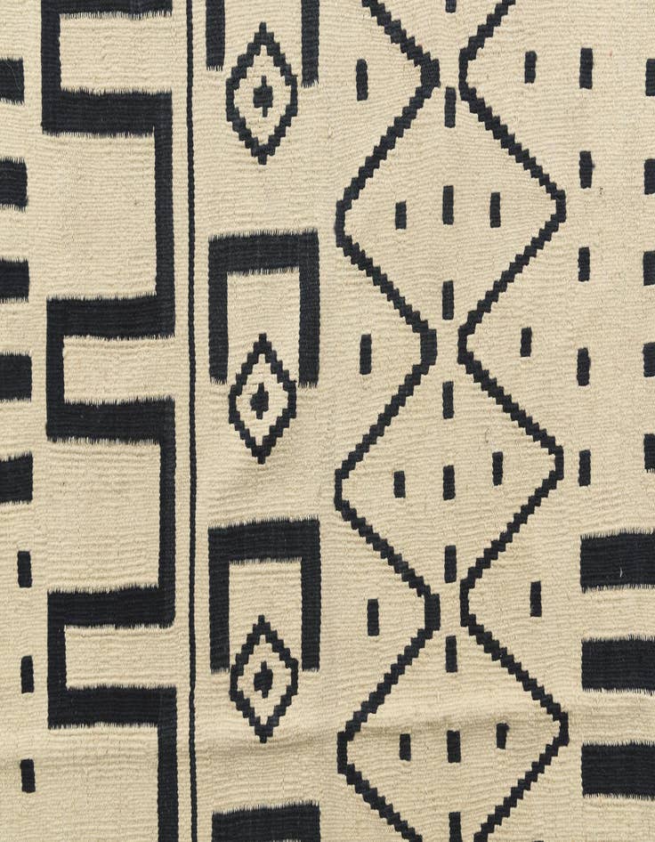 Detail image of 6' 1 x 8' 1  Hand Woven Kilim Modern Wool Rug