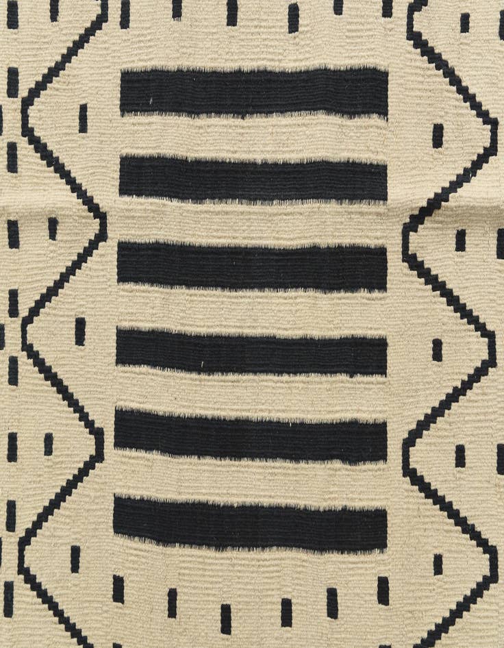 Detail image of 6' 1 x 8' 1  Hand Woven Kilim Modern Wool Rug