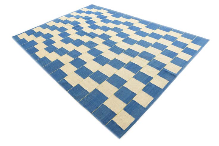 Detail image of 7' 2 x 9' 8 Hand Woven Kilim Modern Wool Rug