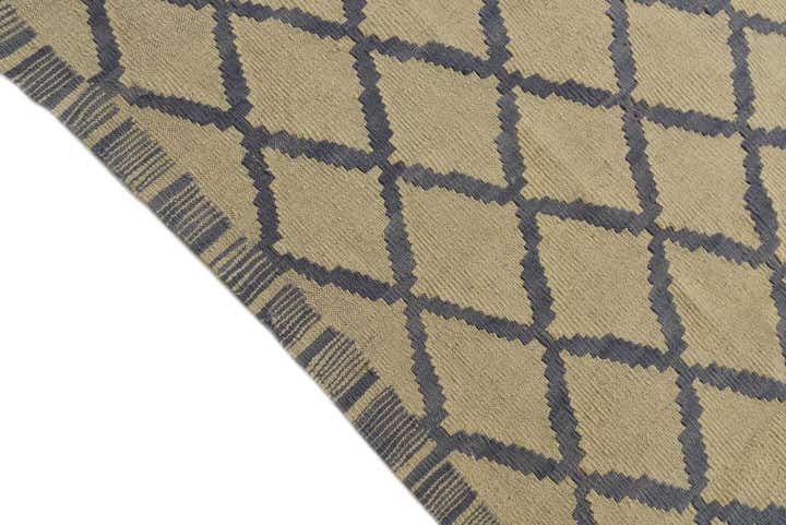 5' 9 x 7' 10 Hand Woven Kilim Modern Wool Rug