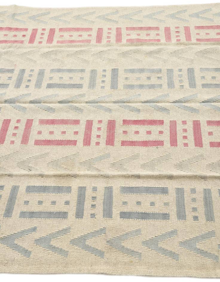 Detail image of 4' 10 x 6' 5  Hand Woven Kilim Modern Wool Rug