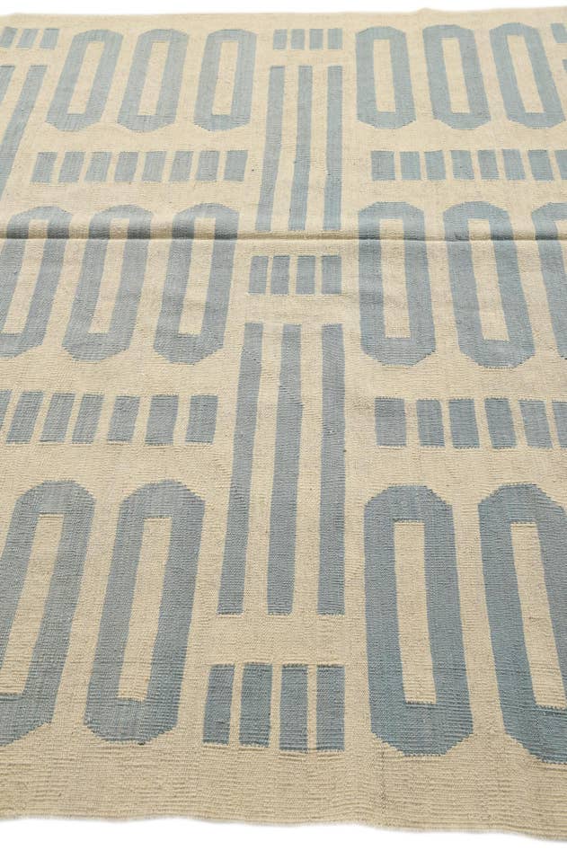 Detail image of 6' 9 x 9' 6 Hand Woven Kilim Modern Wool Rug
