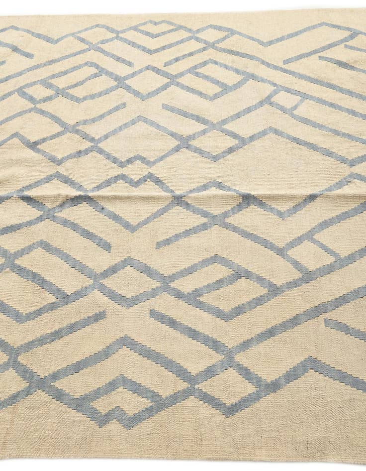 Detail image of 6' 3 x 7' 8  Hand Woven Kilim Modern Wool Rug