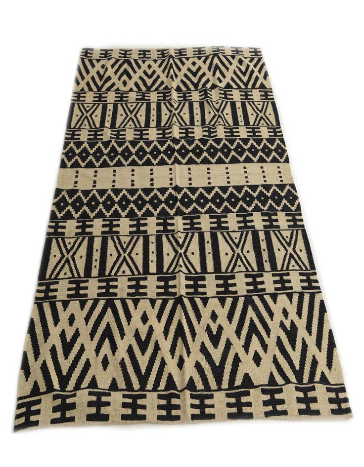 Detail image of 5' x 6' 6 Hand Woven Kilim Modern Wool Rug