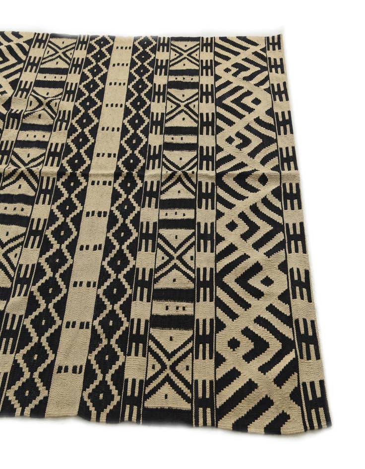 Detail image of 5' x 6' 6 Hand Woven Kilim Modern Wool Rug