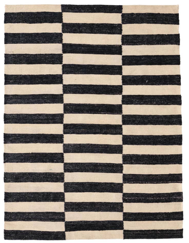 Detail image of 3' 6 x 5' Hand Woven Kilim Modern Wool Rug