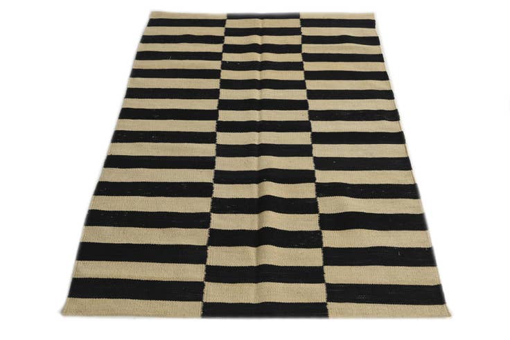 Detail image of 3' 4 x 5' 2 Hand Woven Kilim Modern Wool Rug
