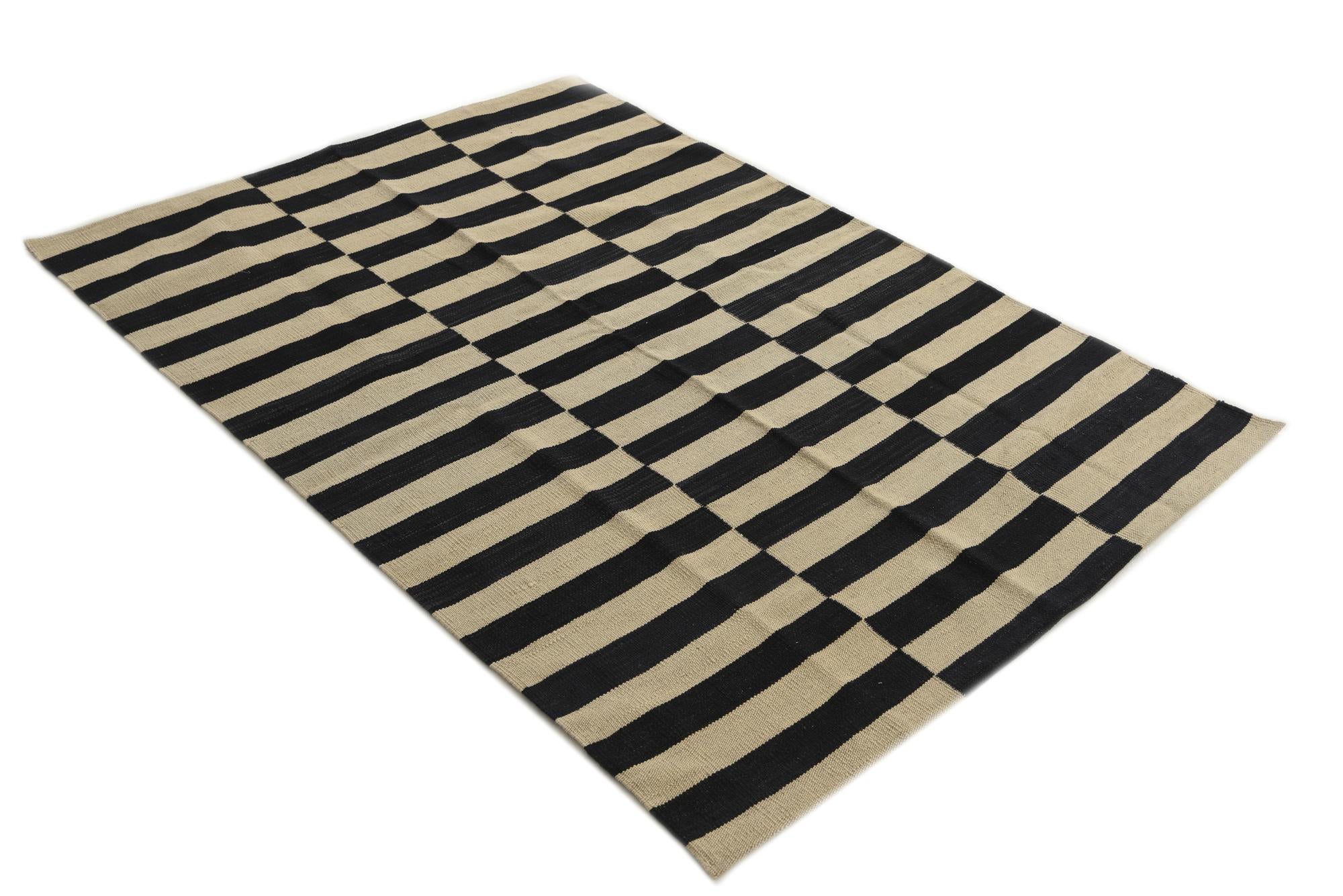 4' 2 x 5' 9 Hand Woven Kilim Modern Wool Rug