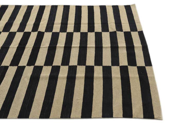 4' 2 x 5' 9 Hand Woven Kilim Modern Wool Rug