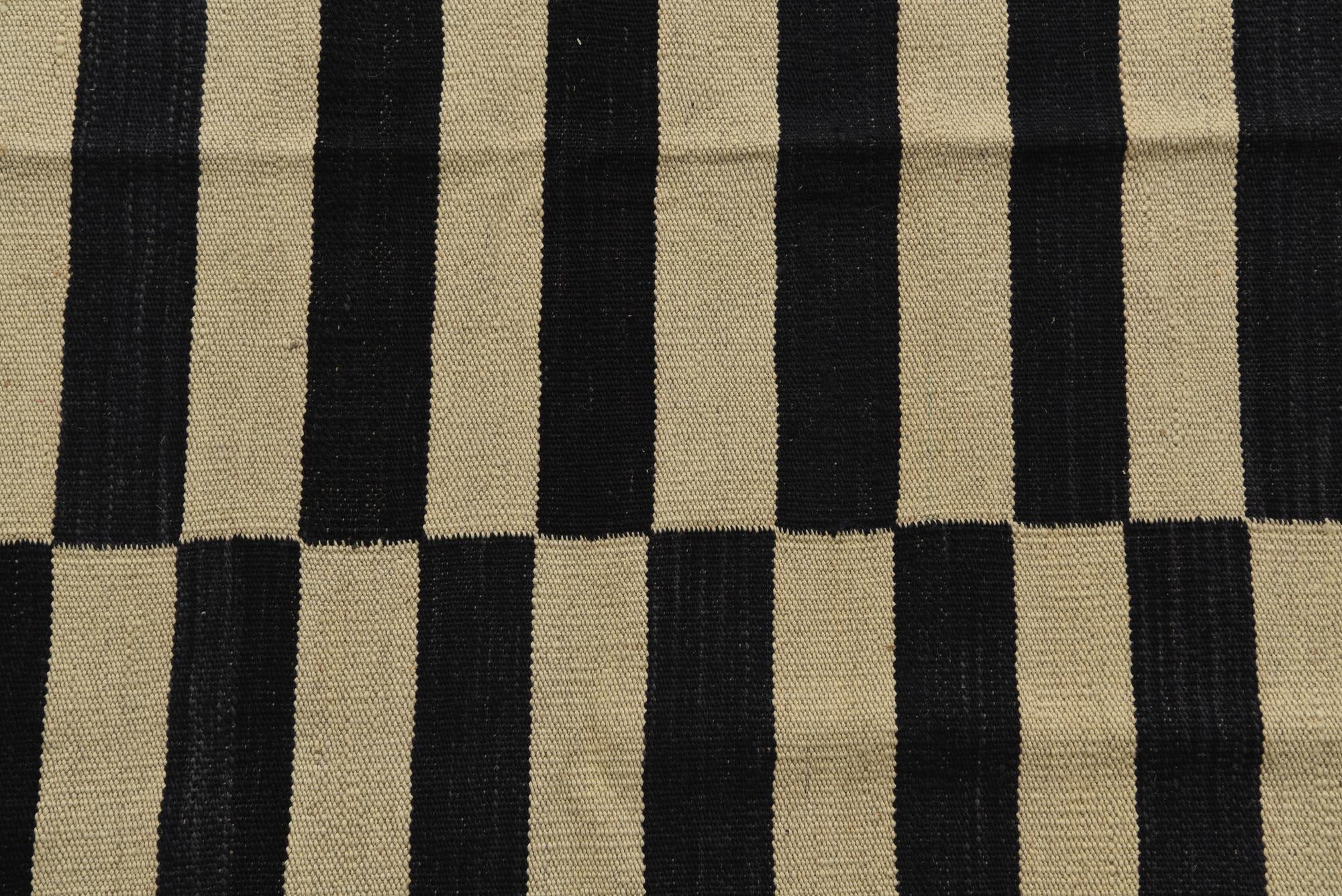 4' 2 x 5' 9 Hand Woven Kilim Modern Wool Rug
