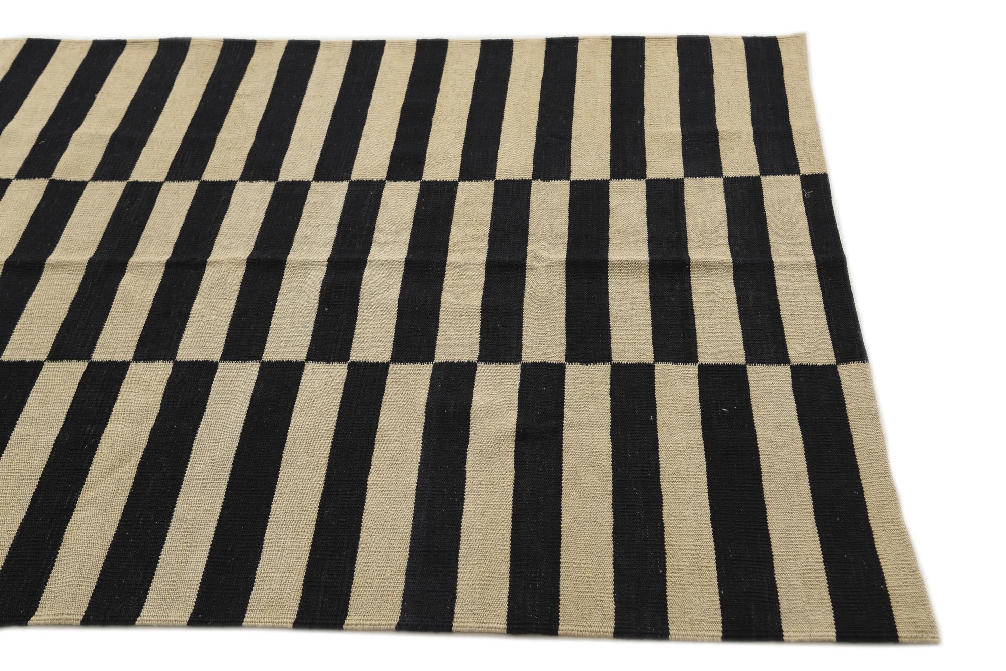 4' 3 x 5' 11 Hand Woven Kilim Modern Wool Rug
