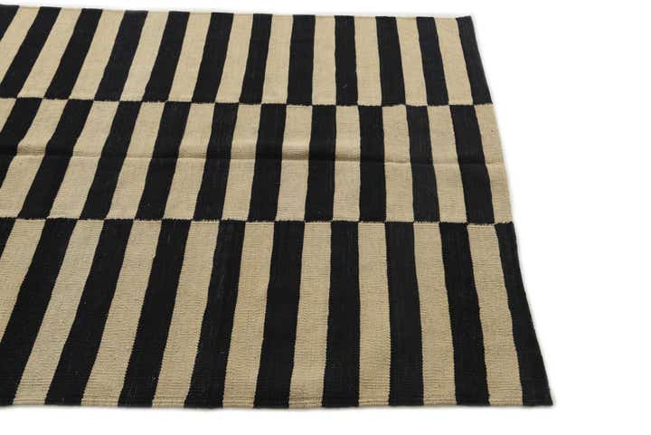 4' 3 x 6' Hand Woven Kilim Modern Wool Rug