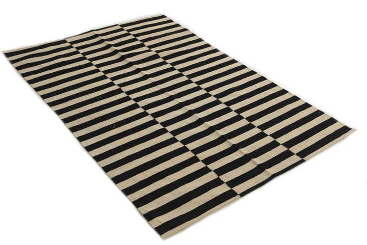 4' 1 x 5' 10 Hand Woven Kilim Modern Wool Rug