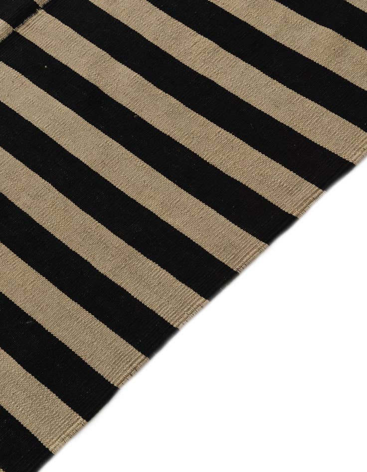 Detail image of 10' 2 x 13'  Hand Woven Kilim Modern Wool Rug