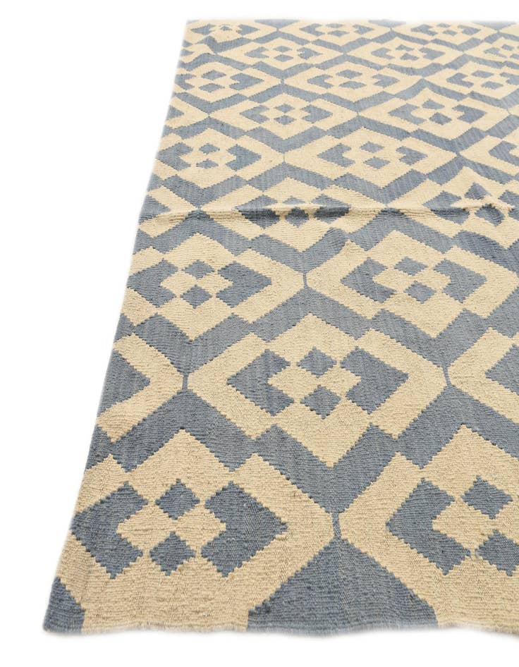 Detail image of 6' 2 x 8' 2  Hand Woven Kilim Modern Wool Rug