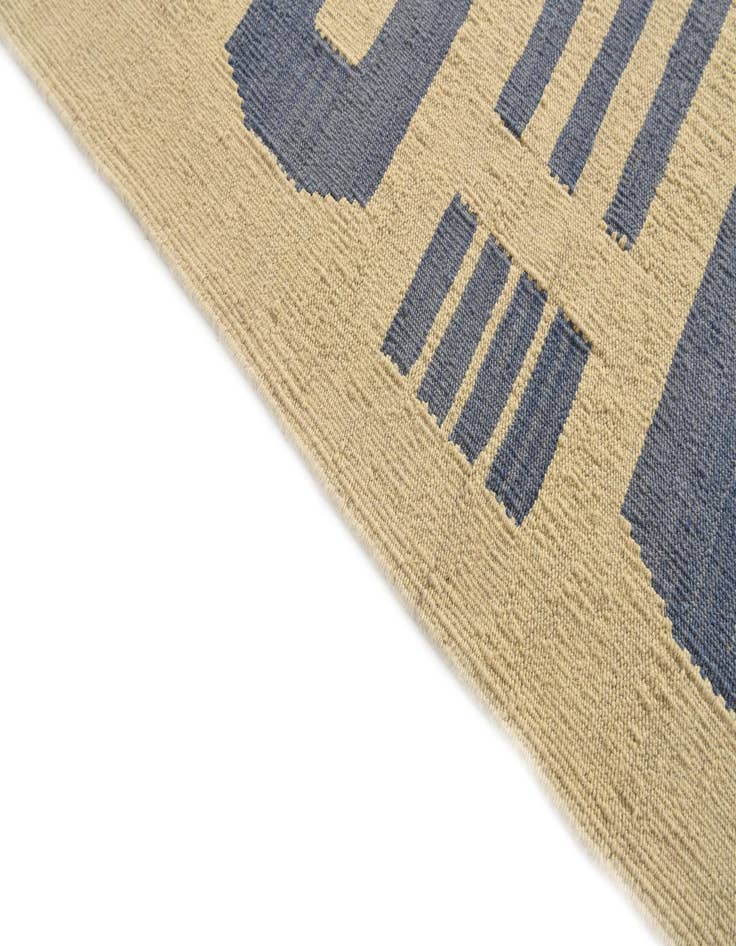 Detail image of 8' 4 x 10' 2  Hand Woven Kilim Modern Wool Rug