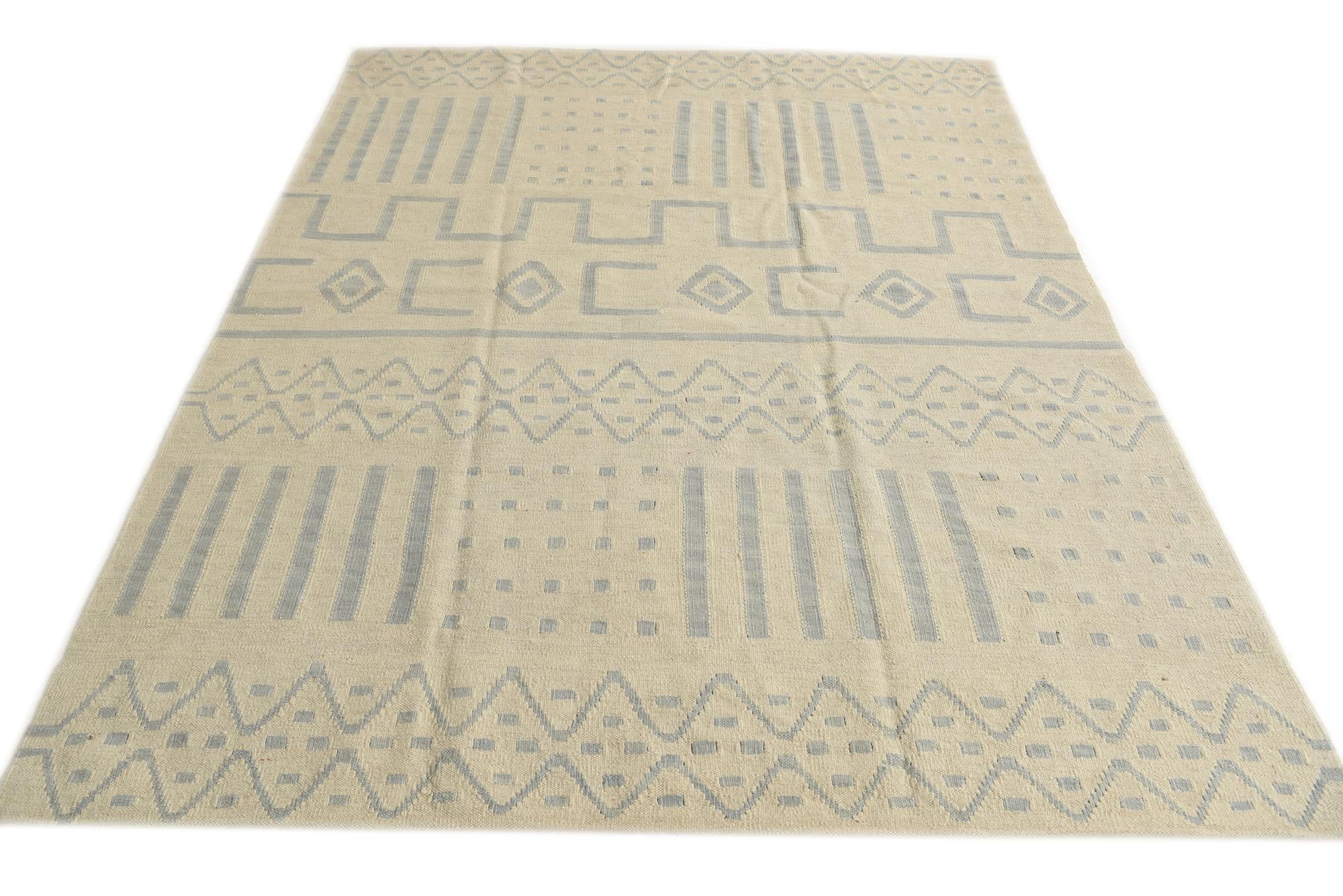 5' 1 x 6' 5 Hand Woven Kilim Modern Wool Rug