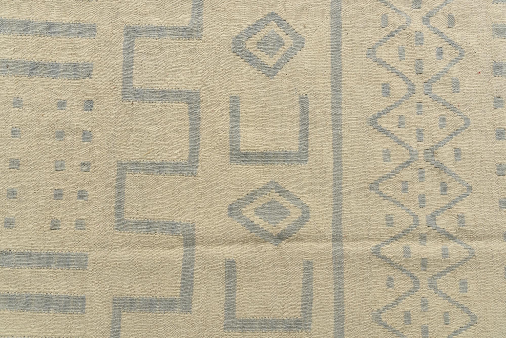 5' 1 x 6' 5 Hand Woven Kilim Modern Wool Rug
