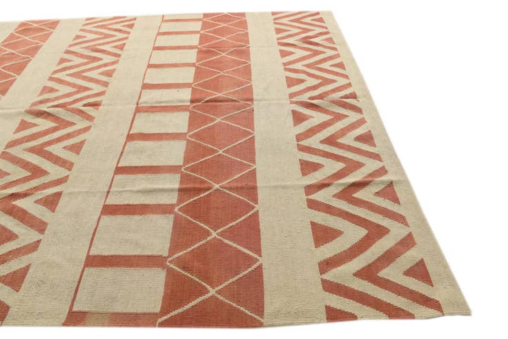 Detail image of 8' 3 x 10' Hand Woven Kilim Modern Wool Rug